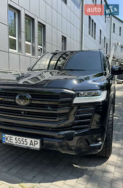 Позашляховик / Кросовер Toyota Land Cruiser 2021 в Дніпрі