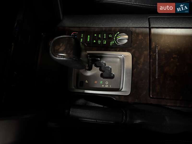 Внедорожник / Кроссовер Toyota Land Cruiser 2012 в Киеве