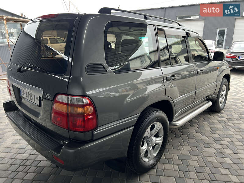 Внедорожник / Кроссовер Toyota Land Cruiser 1999 в Черноморске