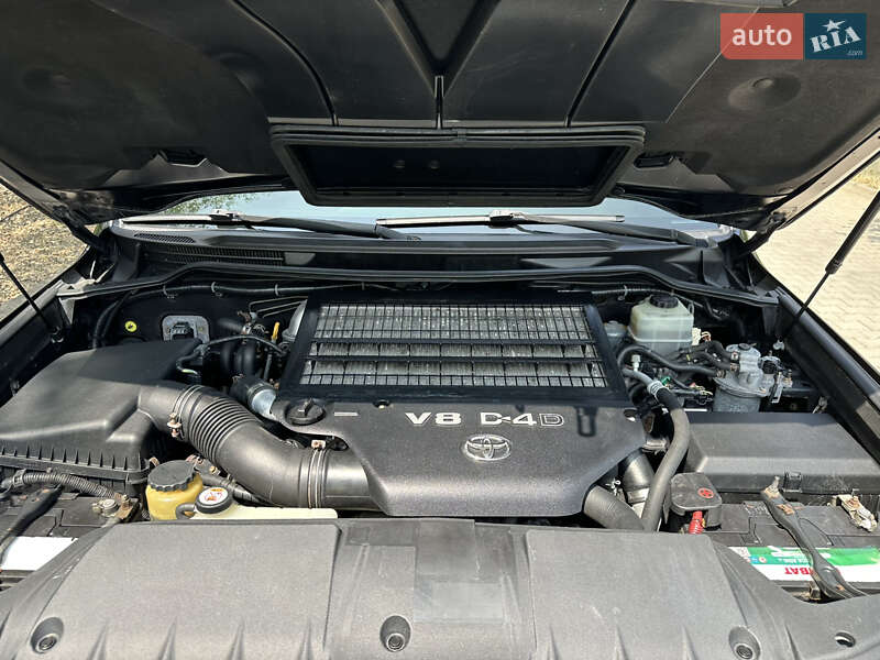 Внедорожник / Кроссовер Toyota Land Cruiser 2008 в Одессе