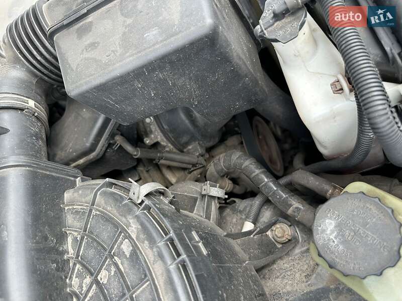 Внедорожник / Кроссовер Toyota Land Cruiser 2005 в Днепре фото 10 Внедорожник / Кроссовер Toyota Land Cruiser 2005 в Днепре