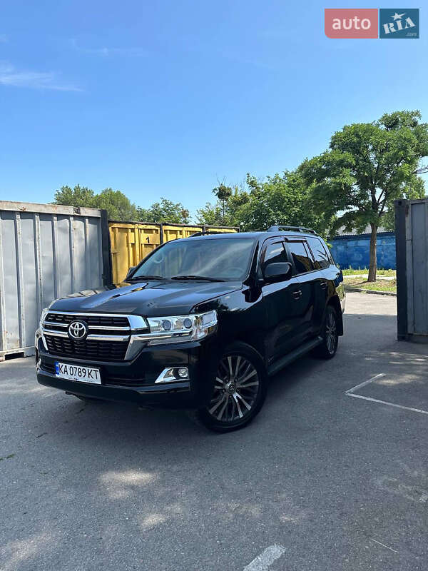Toyota Land Cruiser 2008