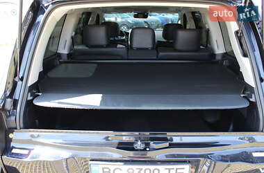 Внедорожник / Кроссовер Toyota Land Cruiser 2016 в 