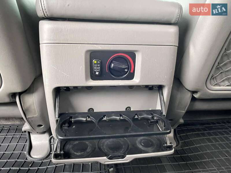 Внедорожник / Кроссовер Toyota Land Cruiser 2002 в Киеве