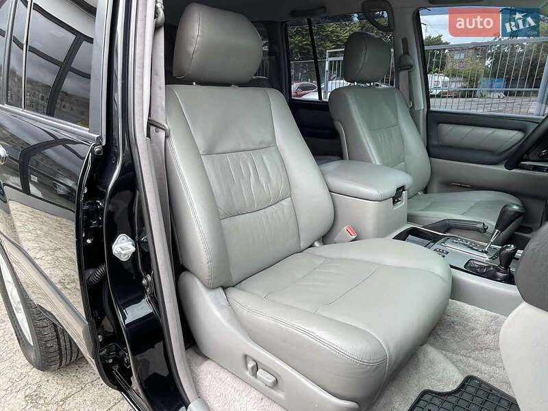 Внедорожник / Кроссовер Toyota Land Cruiser 2002 в Киеве