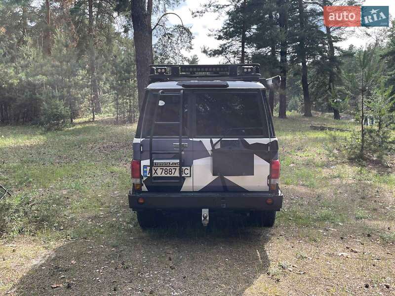 Внедорожник / Кроссовер Toyota Land Cruiser 2007 в Харькове