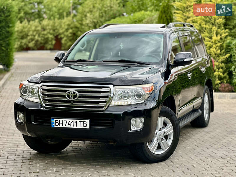 Внедорожник / Кроссовер Toyota Land Cruiser 2013 в Одессе