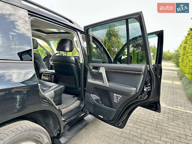 Внедорожник / Кроссовер Toyota Land Cruiser 2013 в Одессе