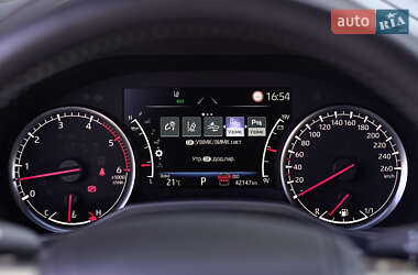 Внедорожник / Кроссовер Toyota Land Cruiser 2023 в 