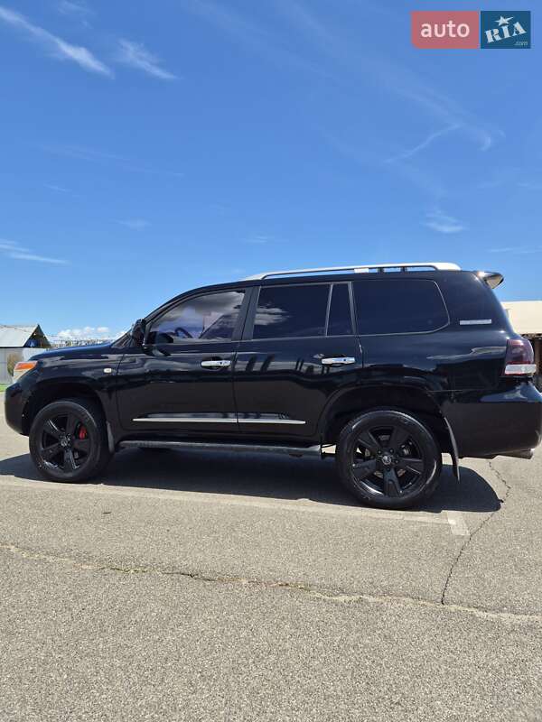 Внедорожник / Кроссовер Toyota Land Cruiser 2011 в Киеве