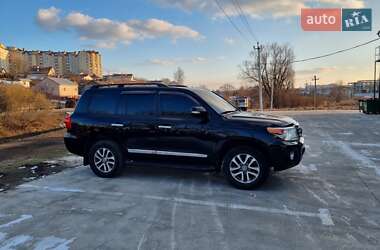 Позашляховик / Кросовер Toyota Land Cruiser 2015 в 