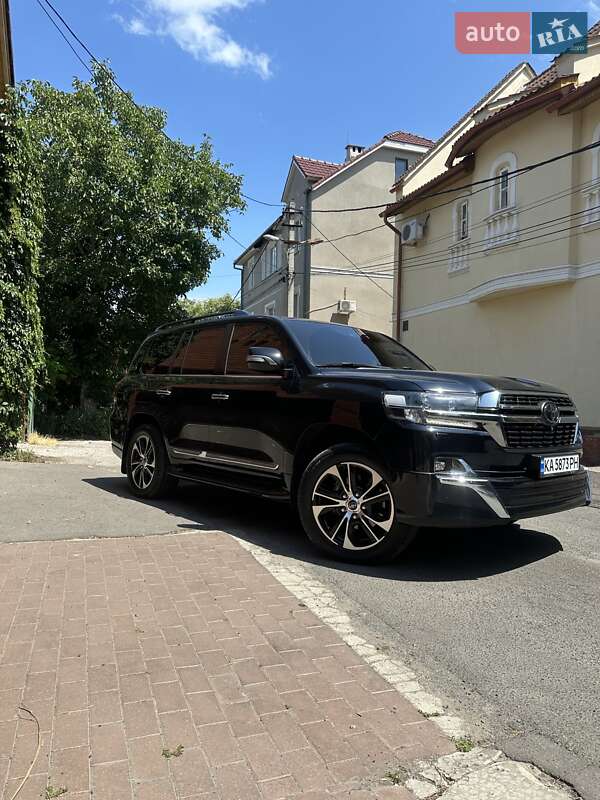 Внедорожник / Кроссовер Toyota Land Cruiser 2020 в Одессе фото 2 Внедорожник / Кроссовер Toyota Land Cruiser 2020 в Одессе