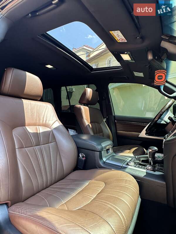 Внедорожник / Кроссовер Toyota Land Cruiser 2020 в Одессе фото 14 Внедорожник / Кроссовер Toyota Land Cruiser 2020 в Одессе