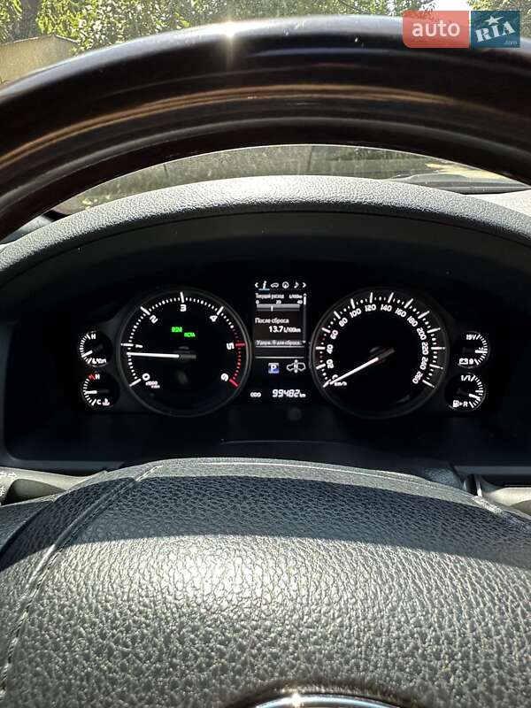 Внедорожник / Кроссовер Toyota Land Cruiser 2020 в Одессе фото 24 Внедорожник / Кроссовер Toyota Land Cruiser 2020 в Одессе