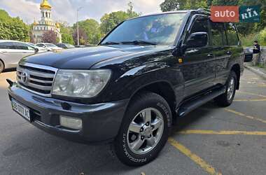 Внедорожник / Кроссовер Toyota Land Cruiser 2006 в Киеве