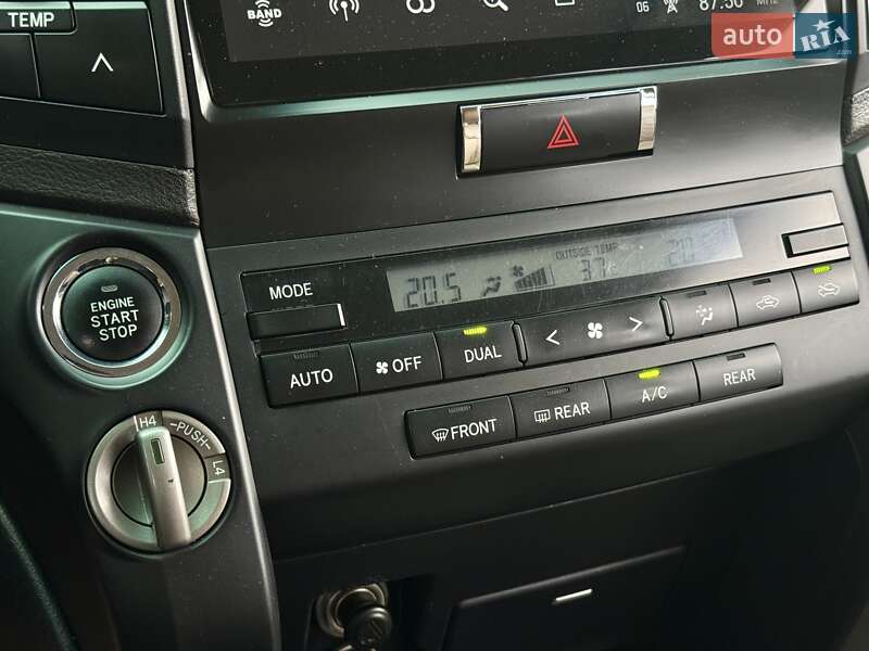 Позашляховик / Кросовер Toyota Land Cruiser 2011 в Харкові