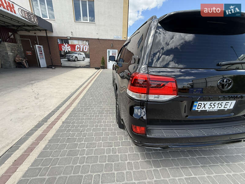 Внедорожник / Кроссовер Toyota Land Cruiser 2008 в Каменец-Подольском