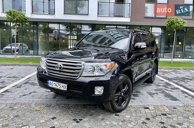 Позашляховик / Кросовер Toyota Land Cruiser 2012 в Сваляві