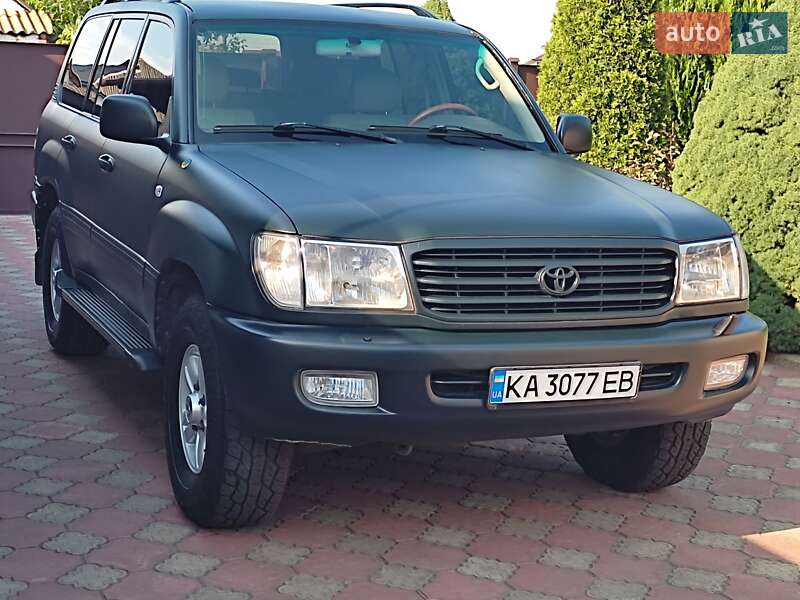 Toyota Land Cruiser 2001