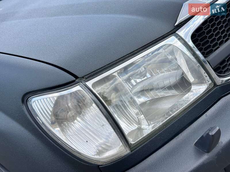 Внедорожник / Кроссовер Toyota Land Cruiser 1999 в Одессе фото 9 Внедорожник / Кроссовер Toyota Land Cruiser 1999 в Одессе