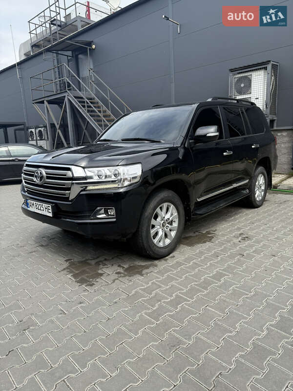 Позашляховик / Кросовер Toyota Land Cruiser 2020 в Тернополі