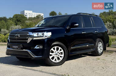 Внедорожник / Кроссовер Toyota Land Cruiser 2016 в Днепре