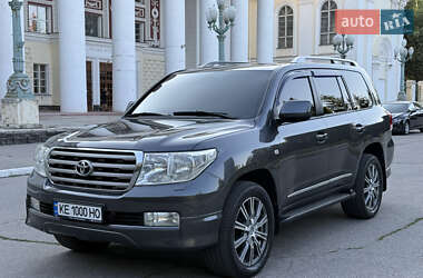 Внедорожник / Кроссовер Toyota Land Cruiser 2011 в Желтых Водах