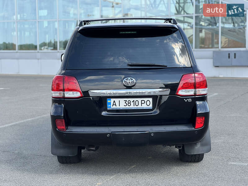 Внедорожник / Кроссовер Toyota Land Cruiser 2008 в Киеве фото 6 Внедорожник / Кроссовер Toyota Land Cruiser 2008 в Киеве