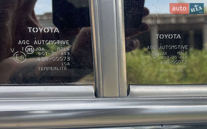 Позашляховик / Кросовер Toyota Land Cruiser 2011 в Лубнах фото 24 Позашляховик / Кросовер Toyota Land Cruiser 2011 в Лубнах