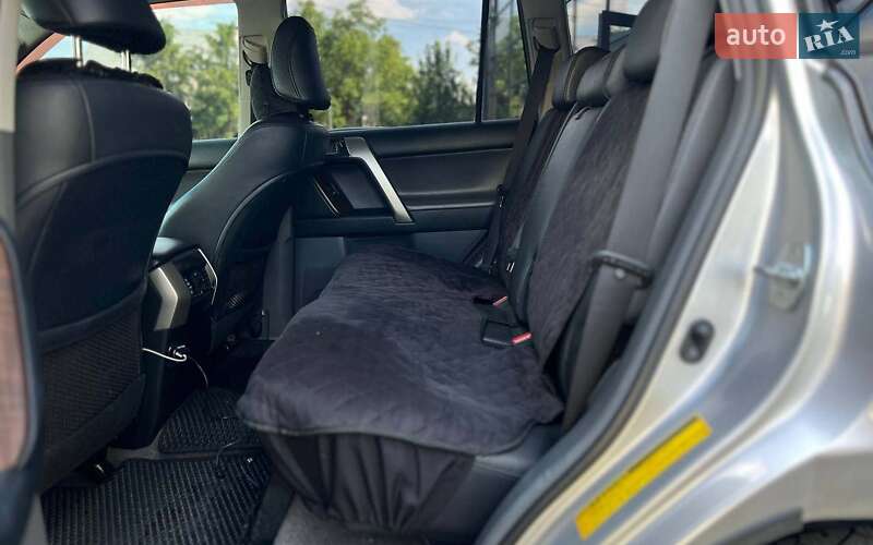 Внедорожник / Кроссовер Toyota Land Cruiser 2012 в Ивано-Франковске