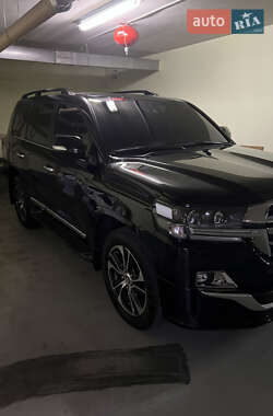 Позашляховик / Кросовер Toyota Land Cruiser 2020 в Дніпрі