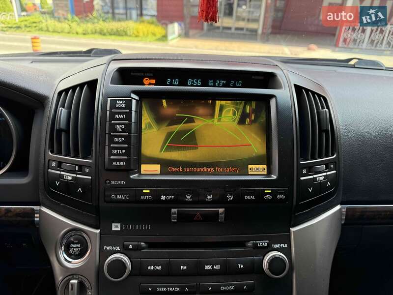 Внедорожник / Кроссовер Toyota Land Cruiser 2011 в Львове