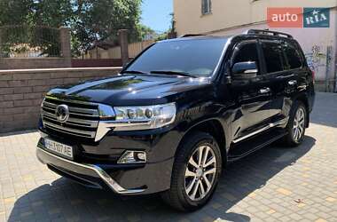 Внедорожник / Кроссовер Toyota Land Cruiser 2017 в Одессе
