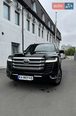 Позашляховик / Кросовер Toyota Land Cruiser 2023 в Дніпрі
