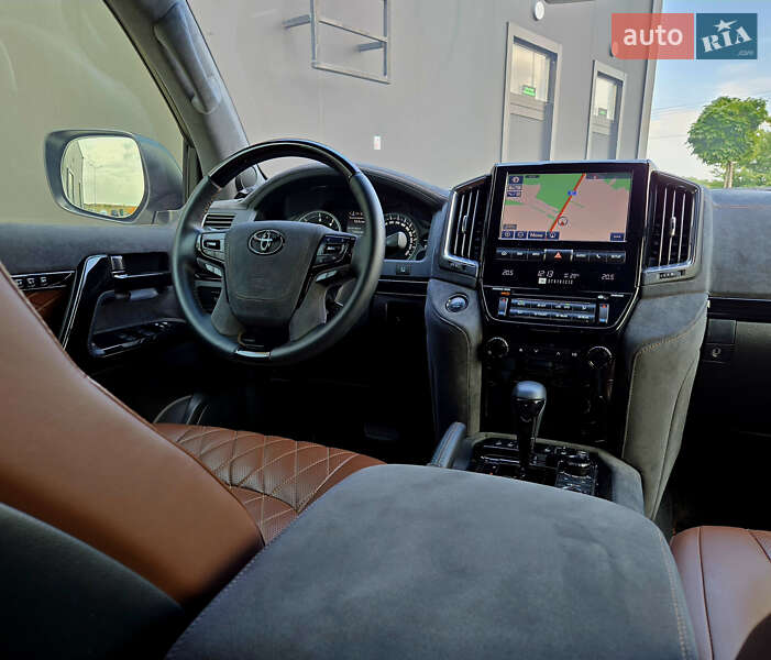 Позашляховик / Кросовер Toyota Land Cruiser 2016 в Києві