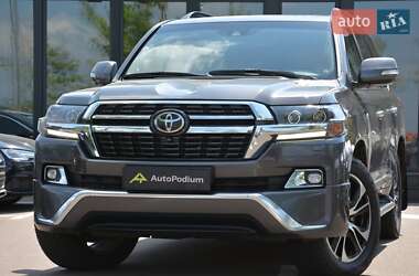 Позашляховик / Кросовер Toyota Land Cruiser 2017 в Києві