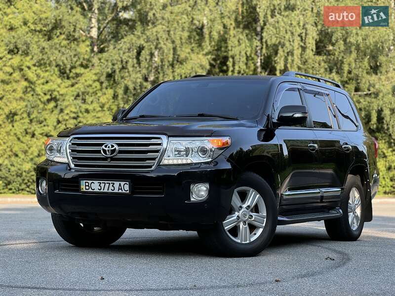 Позашляховик / Кросовер Toyota Land Cruiser 2014 в Трускавці фото 21 Позашляховик / Кросовер Toyota Land Cruiser 2014 в Трускавці
