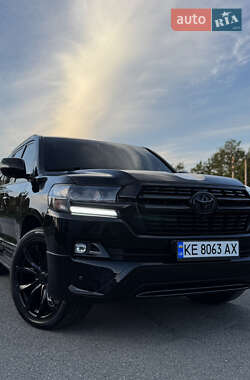 Внедорожник / Кроссовер Toyota Land Cruiser 2012 в Днепре