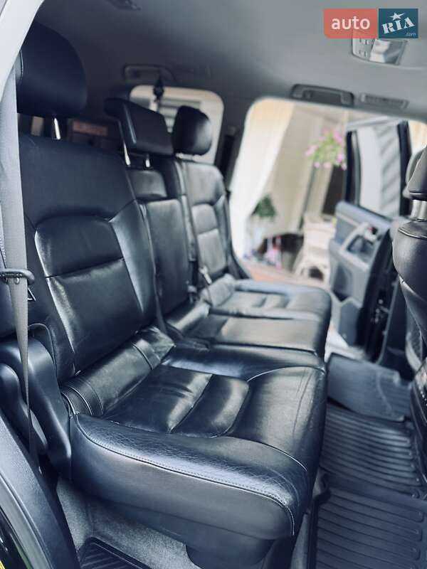 Внедорожник / Кроссовер Toyota Land Cruiser 2012 в Нижней Апше фото 8 Внедорожник / Кроссовер Toyota Land Cruiser 2012 в Нижней Апше