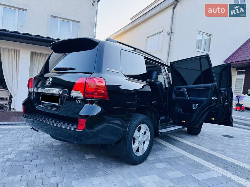 Внедорожник / Кроссовер Toyota Land Cruiser 2012 в Нижней Апше фото 84 Внедорожник / Кроссовер Toyota Land Cruiser 2012 в Нижней Апше