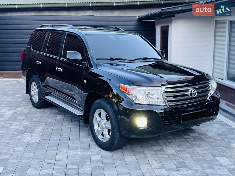 Внедорожник / Кроссовер Toyota Land Cruiser 2012 в Нижней Апше фото 86 Внедорожник / Кроссовер Toyota Land Cruiser 2012 в Нижней Апше