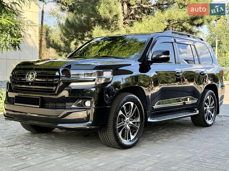 Toyota Land Cruiser 2020