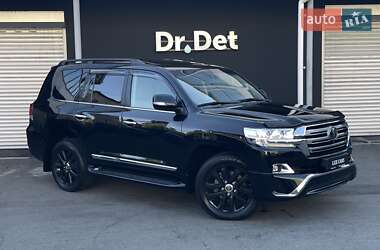 Позашляховик / Кросовер Toyota Land Cruiser 2016 в Києві