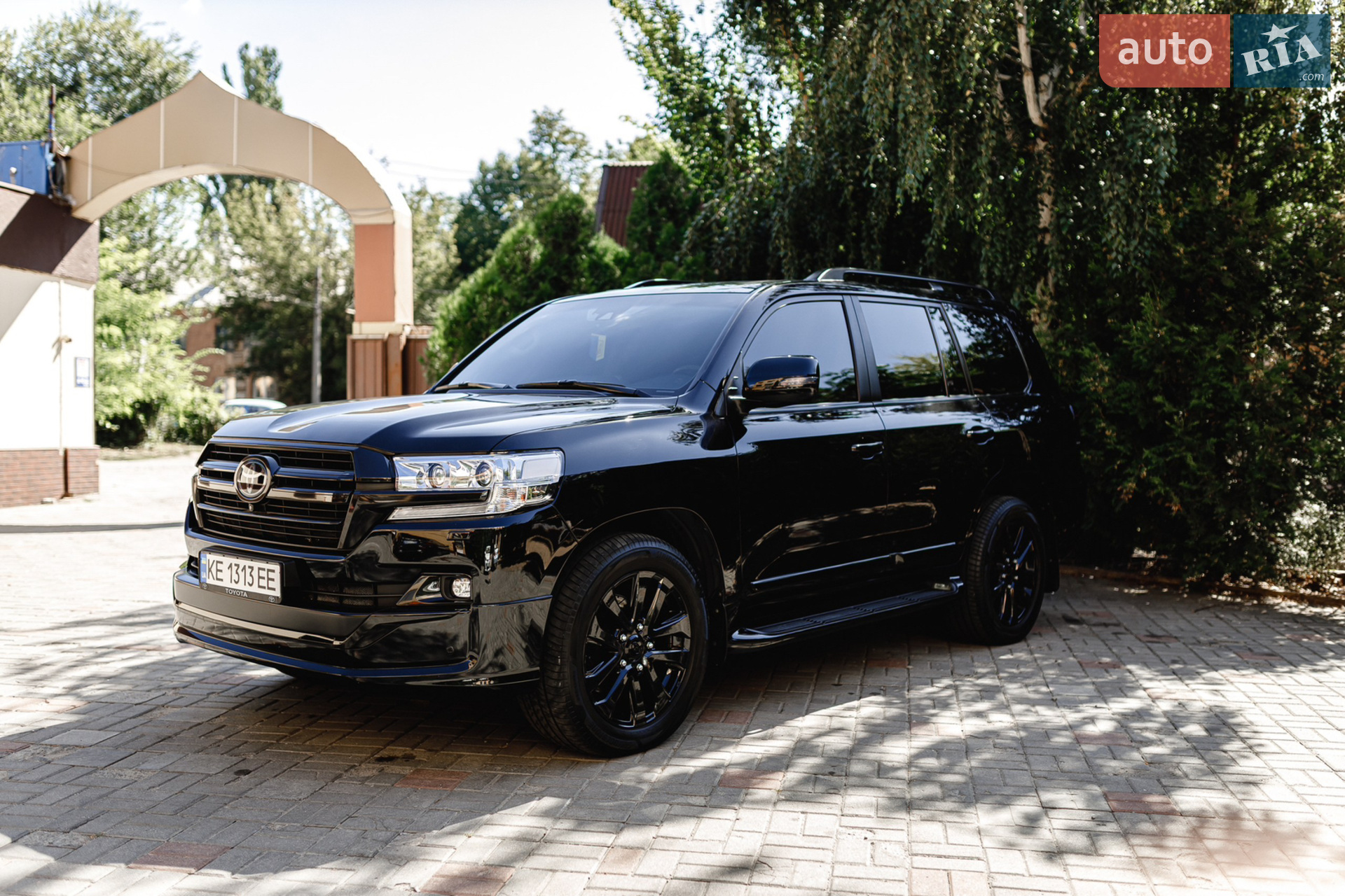 Toyota Land Cruiser 2019 VIN JTMCV02J804275595 фото оголошення 6 з 38