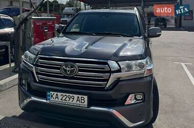 Внедорожник / Кроссовер Toyota Land Cruiser 2017 в Киеве