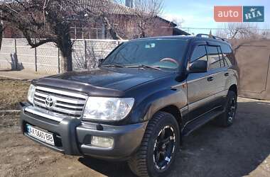 Внедорожник / Кроссовер Toyota Land Cruiser 2005 в Харькове