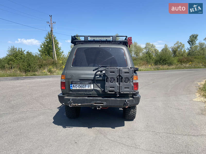 Внедорожник / Кроссовер Toyota Land Cruiser 1996 в Сваляве фото 15 Внедорожник / Кроссовер Toyota Land Cruiser 1996 в Сваляве