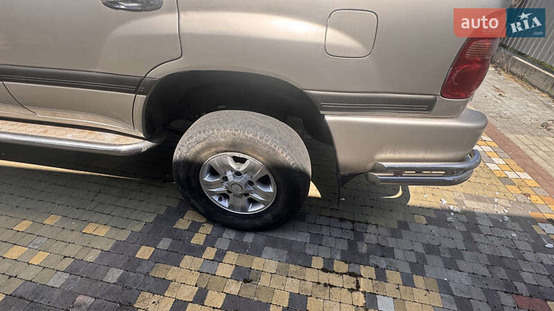 Внедорожник / Кроссовер Toyota Land Cruiser 2001 в Тячеве