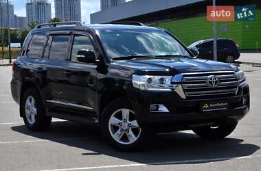 Позашляховик / Кросовер Toyota Land Cruiser 2011 в Києві