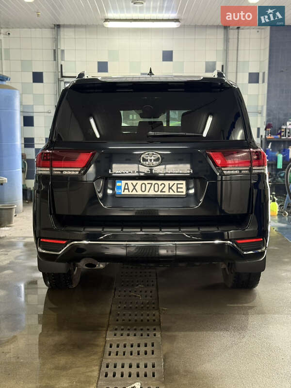 Внедорожник / Кроссовер Toyota Land Cruiser 2021 в Харькове